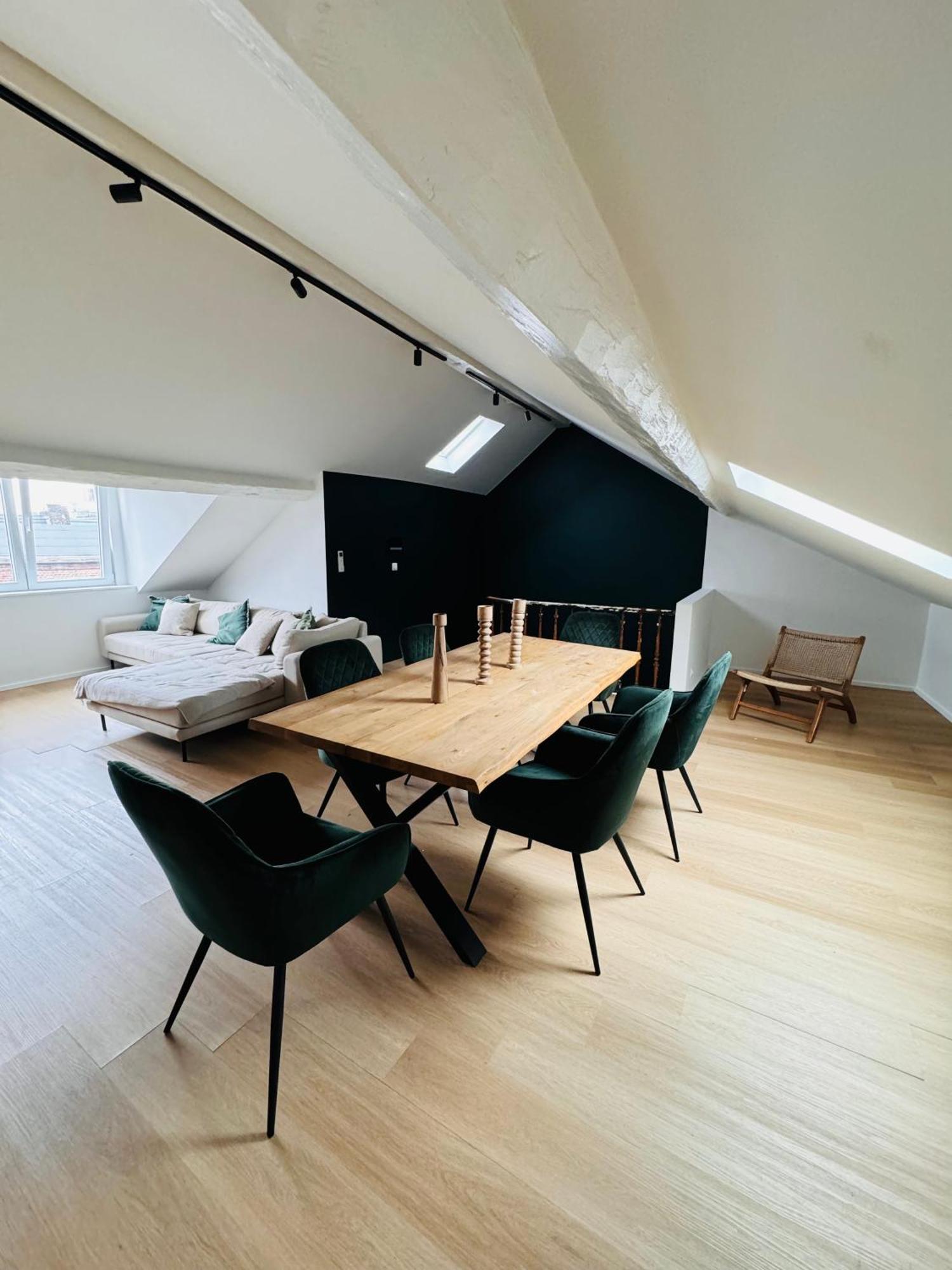 Duplex Hyper Centre Daire Liège Dış mekan fotoğraf